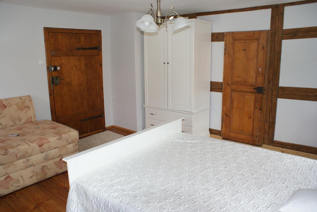Pokoje Goscinne U Eweliny Bogatynia Habitación foto