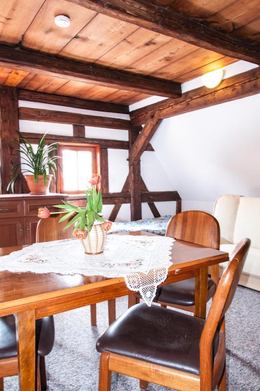 Pokoje Goscinne U Eweliny Bogatynia Habitación foto